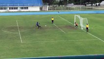 Un insólito gol de penal es furor en las redes sociales