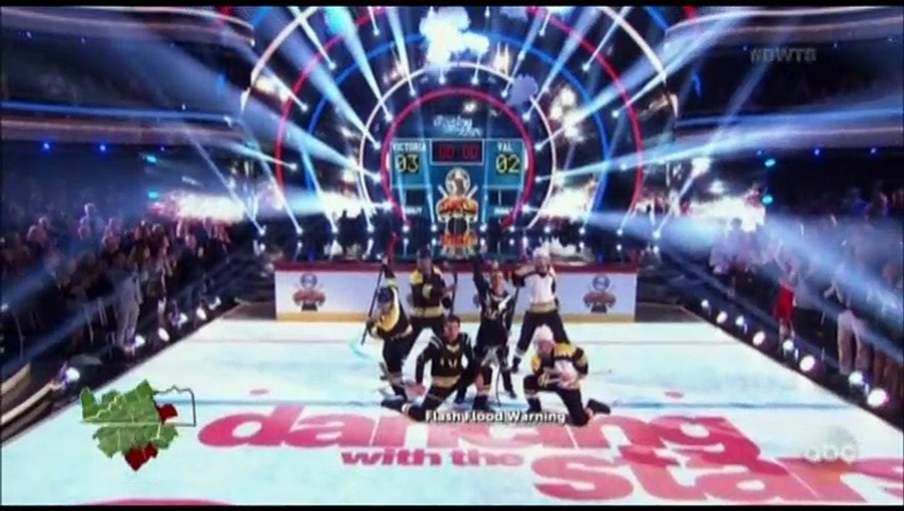 Victoria Arlen & Valentin Chmerkovskiy - Paso Doble