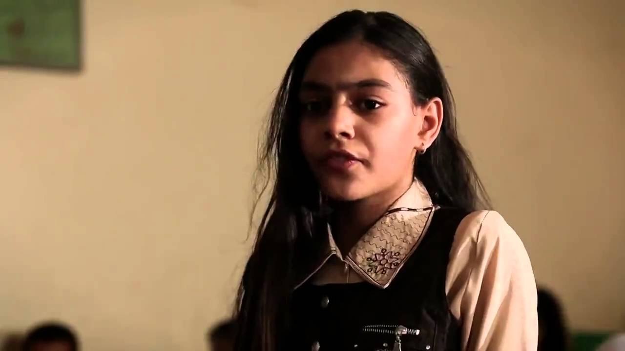 أخت تريز - مشهد يجسد حقيقة تعامل المتطرفين عند تعينهم فى وظيفة "المعلم" وبث معلومات متطرفة للأطفال