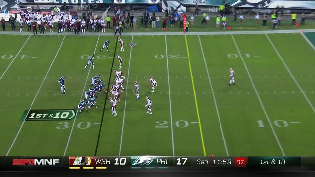Carson Wentz throws bullet to Zach Ertz for 21 yards
