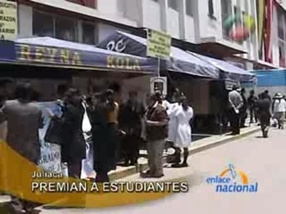 PREMIAN A ESTUDIANTES - JULIACA