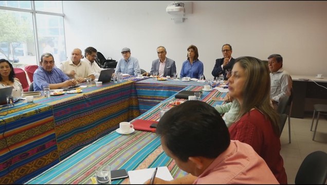 ELN y FARC anuncian defensa de proceso de paz, pero expresan dudas y lamentos-.