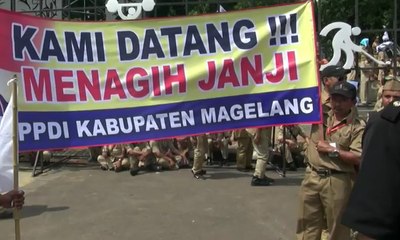 Perangkat Desa Gelar Aksi Tuntut Pengangkatan Status PNS