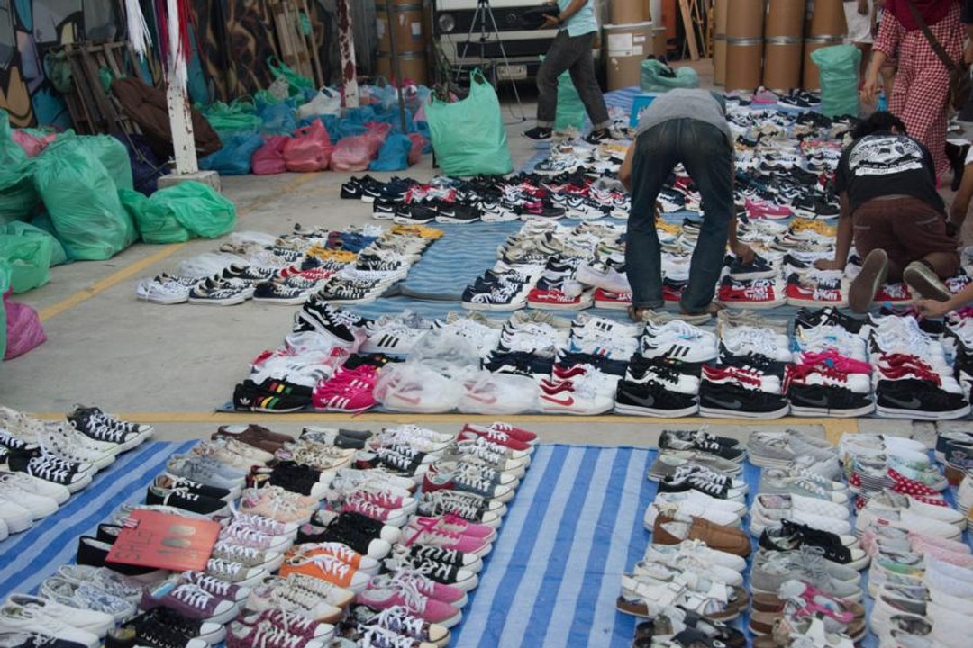 Vintage Shopping in Bangkok for the Traveling Shopaholic