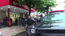Presos dois policiais após morte de turista no RJ