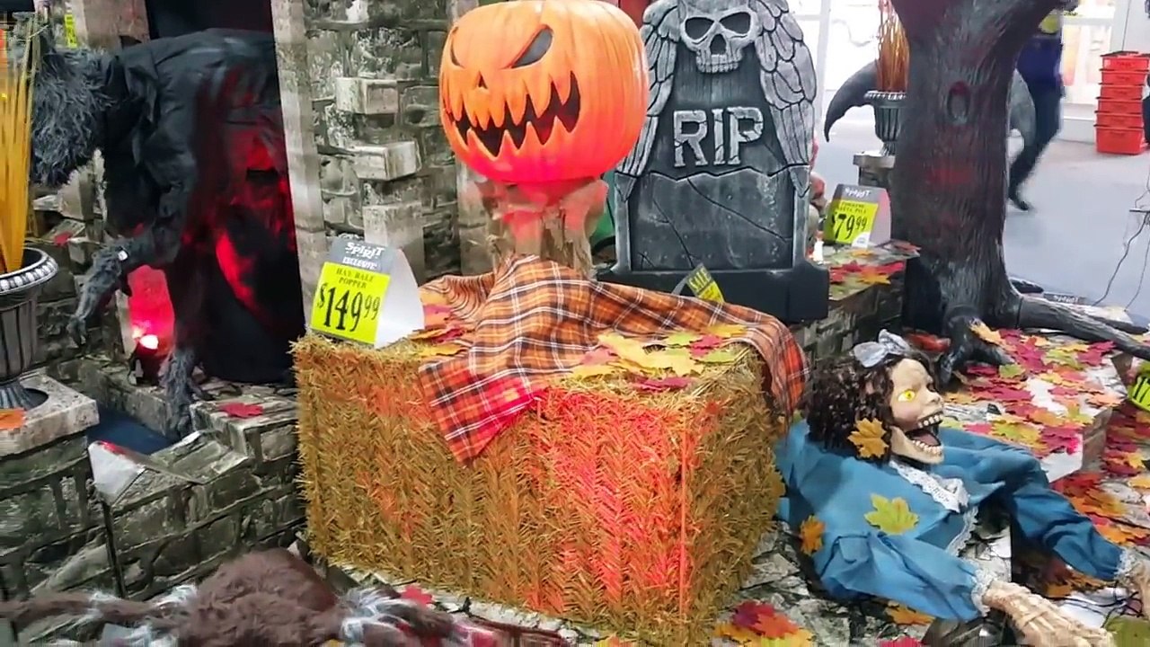 Spirit Halloween Store Tour 2016!