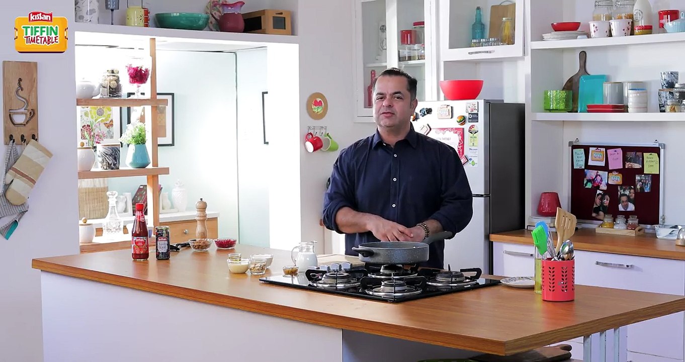 Rava-Sooji Halwa - Rava Sheera - How To Make Semolina Jam Sheera