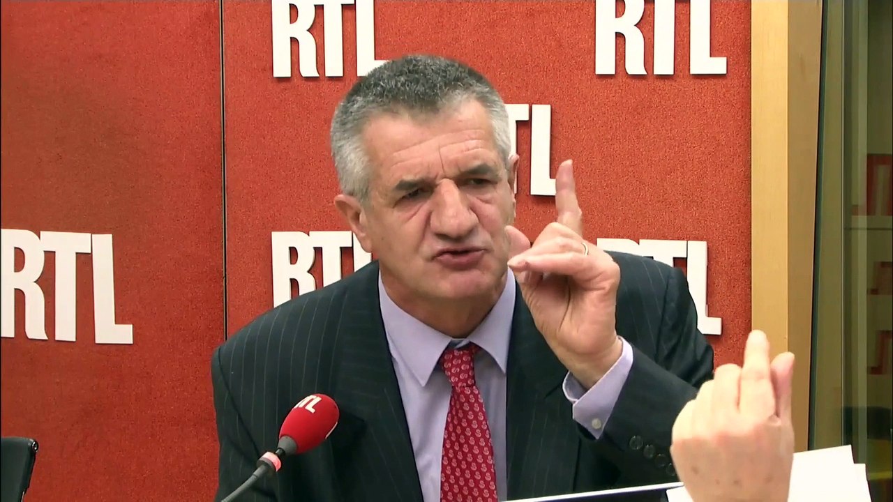 Pour Lassalle, ça "arrange Macron" qu'il soit accusé d'agression sexuelle