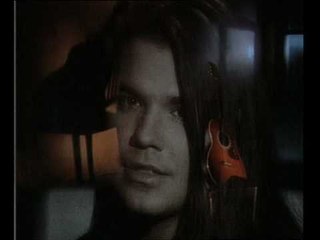 Kenan Doğulu - İsyan Bu Haykırış (Official Video)