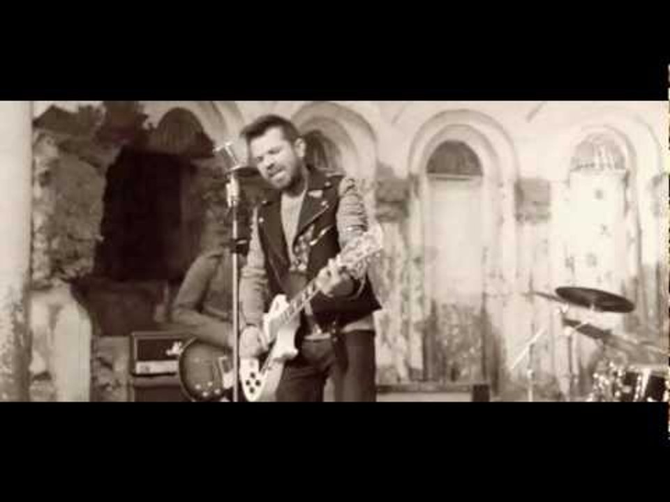 Kenan Doğulu - Şeytan Tüyü (Official Video)