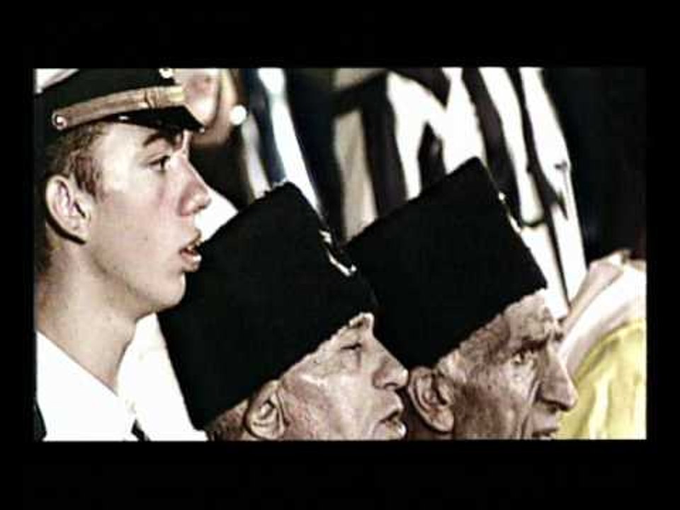 Kenan Doğulu - 10. Yıl Marşı (Official Video)