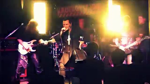 Yoğun Bakım - Çünkü Ben | Kadıköy Sahne (Canlı Performans)