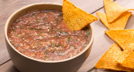 طريقة عمل تغميسة صلصة الطماطم المكسيكية بالفيديو