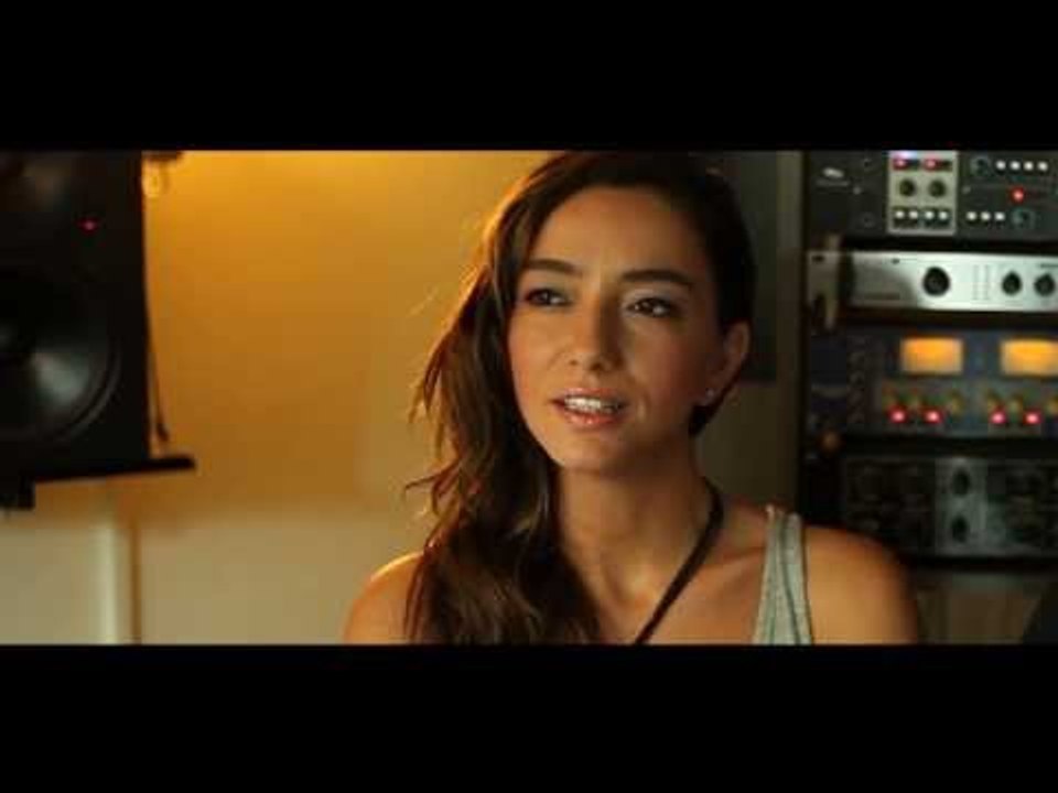 Badem ve Konukları - Öykü Gürman Röportajı 'Değişmem'