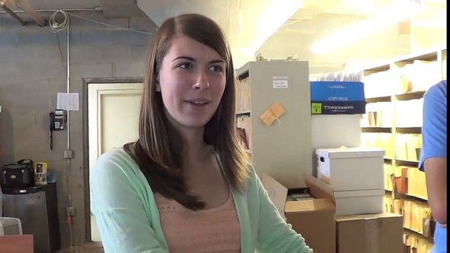 Milliers d'agrafes enlevées par 3 stagiaires en un mois.. Boulot de rêve !