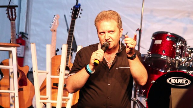 Colin Paul sings Bill Medley' Old Friend Elvis Week 2017