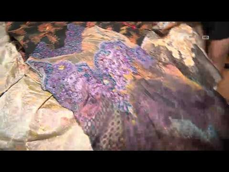 Entertainment News-Koleksi kebaya favorit Winda Viska