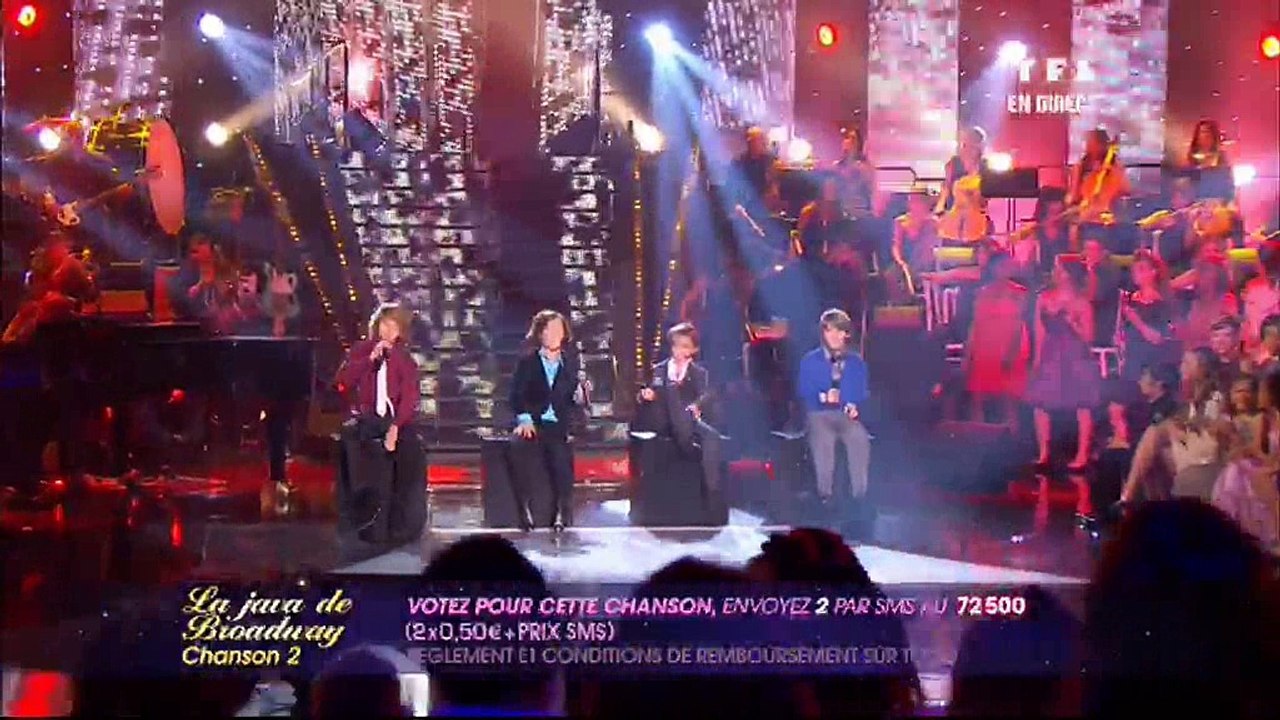Clement, Hugo, Sebastien et Léo interprètent "La java de Broadway" dans Le Grand Show des Enfants - 30 octobre 2010