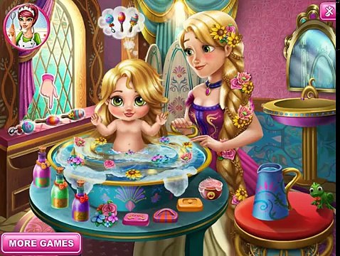 Công chúa lọ lem, nữ hoàng băng giá Elsa, công chúa Anna. tắm và vui đùa cùng con