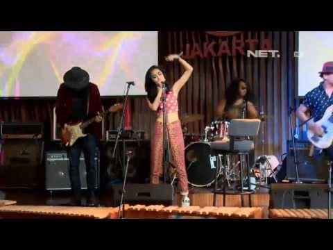 Entertainment News-Intan Ayu aktif berbagi tips fashion di Instagram