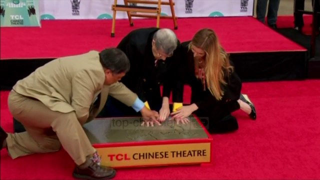 Ndahet nga jeta Mbreti i komedisë - Top Channel Albania - News - Lajme