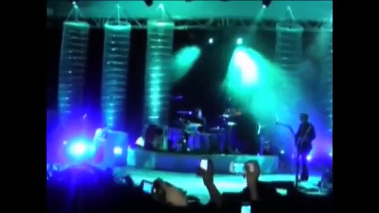 Muse - New Born, Fort Canning Park, Singapore  1/16/2007