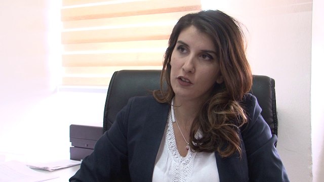 Rritet interesimi i qyetarëve të Gjakovës për paisje me dokumente të gjendjes civile - Lajme