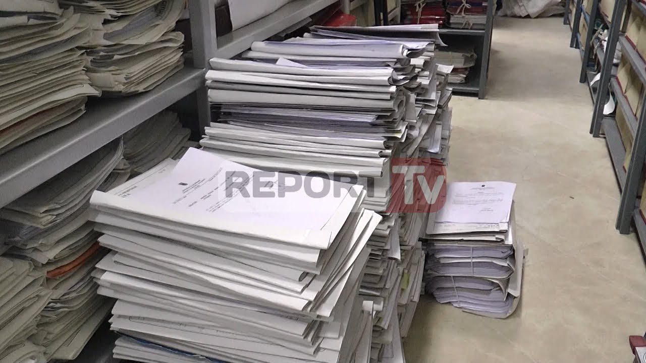 Report TV - Skandali në drejtësi, sekretaret e gjykatës fshehën 300 dosje