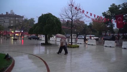 Sağanak Hayatı Olumsuz Etkiledi