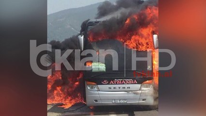 Merr flakë autobusi me pushues kosovarë