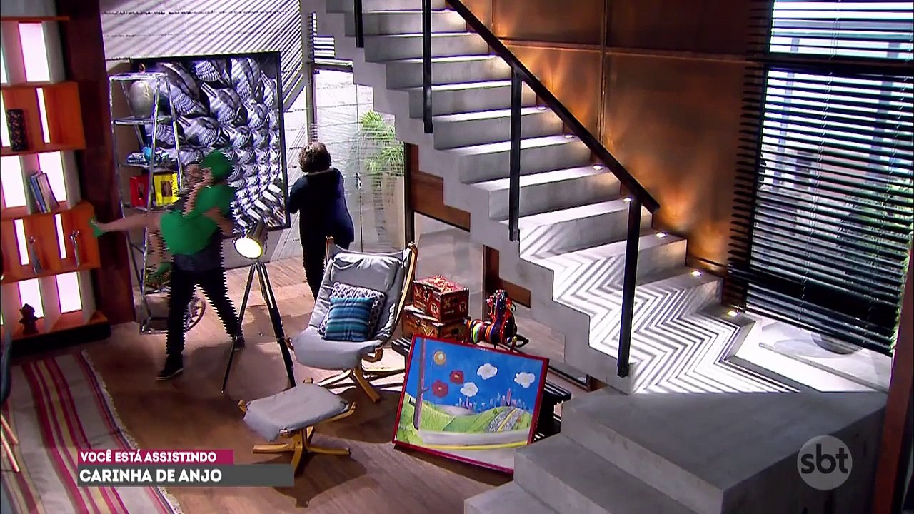 Carinha de Anjo  Capítulo 241  23-10-17 completo