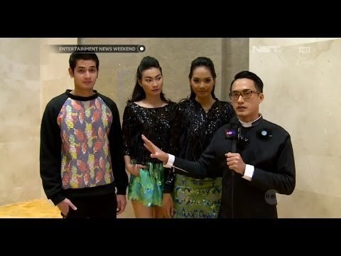 Barli Asmara menggelar Fashion Show untuk karya terbarunya