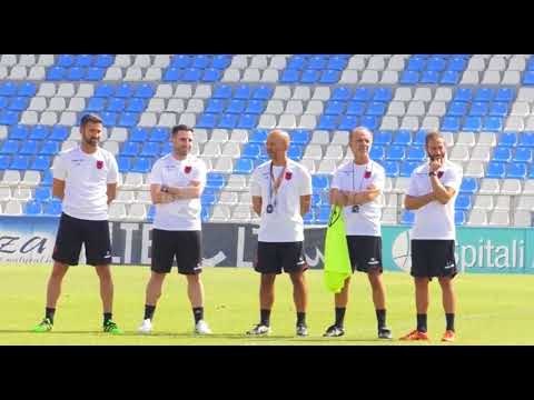 Ora News – Kombëtarja shqiptare, Memolla dhe Ahmedi: Krenar që jemi kuqezinj