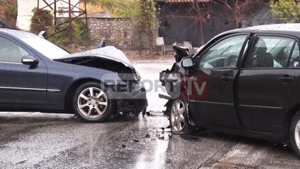 Report TV - 4 aksidente në Rrogozhinë dhe Elbasan, 2 viktima, 14 plagosen