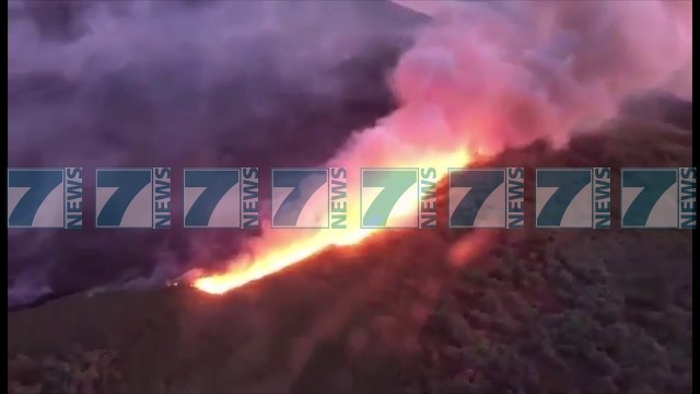 SHIU NDIHMON ZJARRFIKESIT PER SHUARJEN E ZJARREVE - News, Lajme - Kanali 7