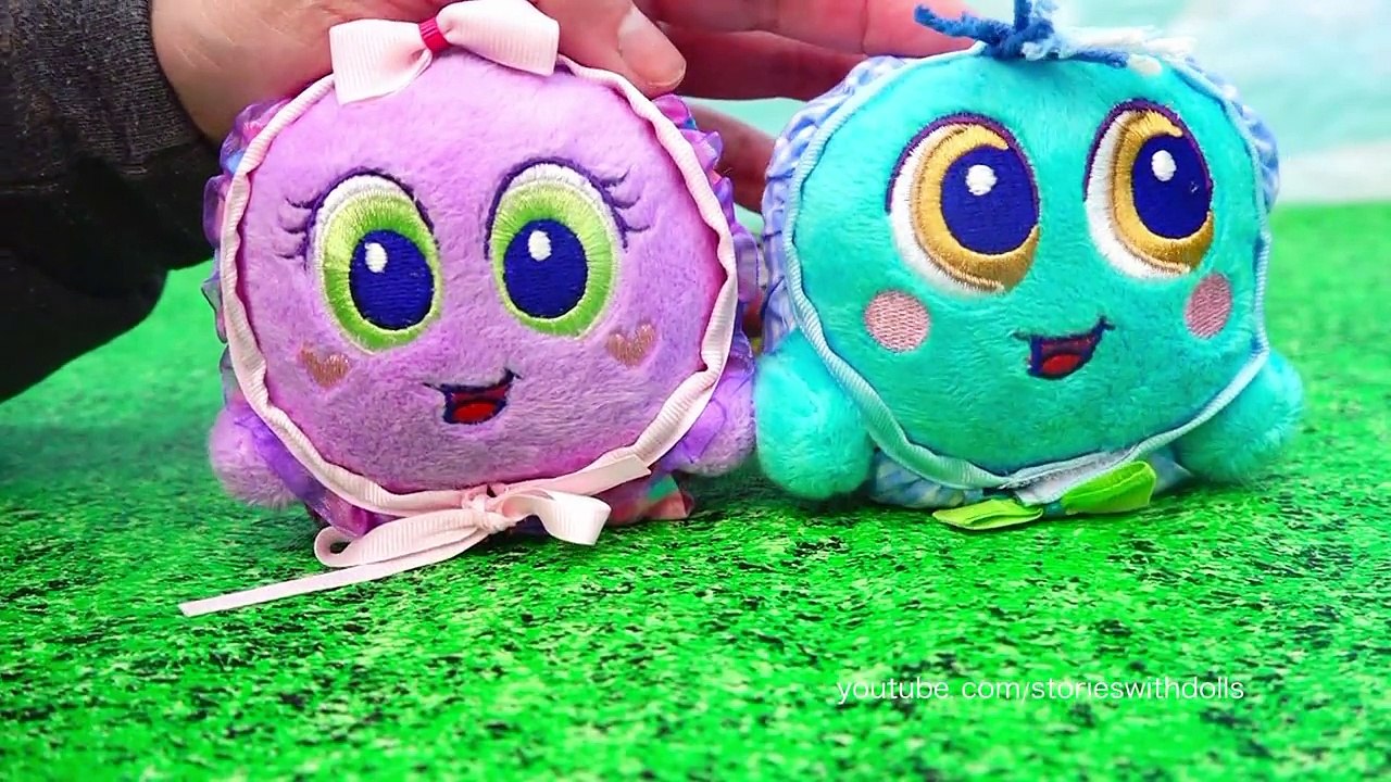 Huge Distroller Toys for Kids Haul! We Adopt New Toy Babies Nerlies & Other Neonates Baby Doll Play