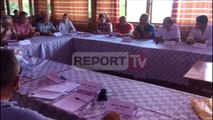 Report TV - Largohen nga mbledhja dy këshilltarë të PBDNJ-së, njëri prej tyre Vasil Bollano