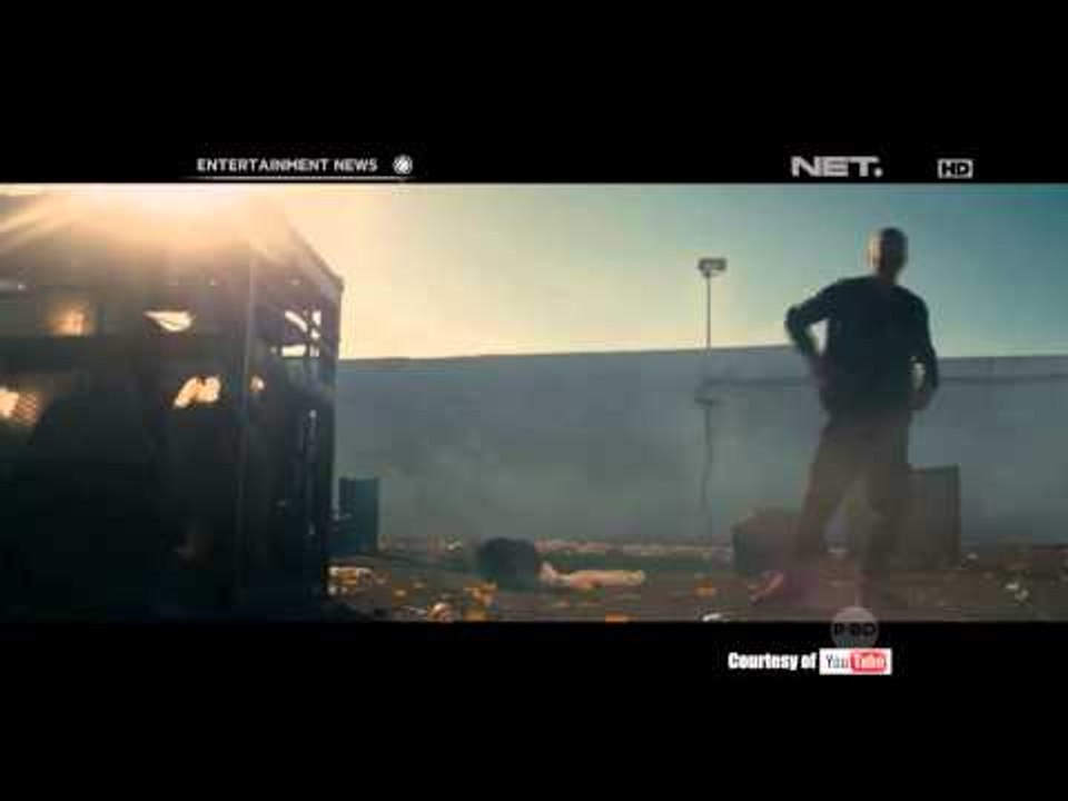 Performance Eminem dan Rihanna