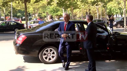 Report TV - Kurban Bajrami, uron politika Meta: Çlirim nga brengat