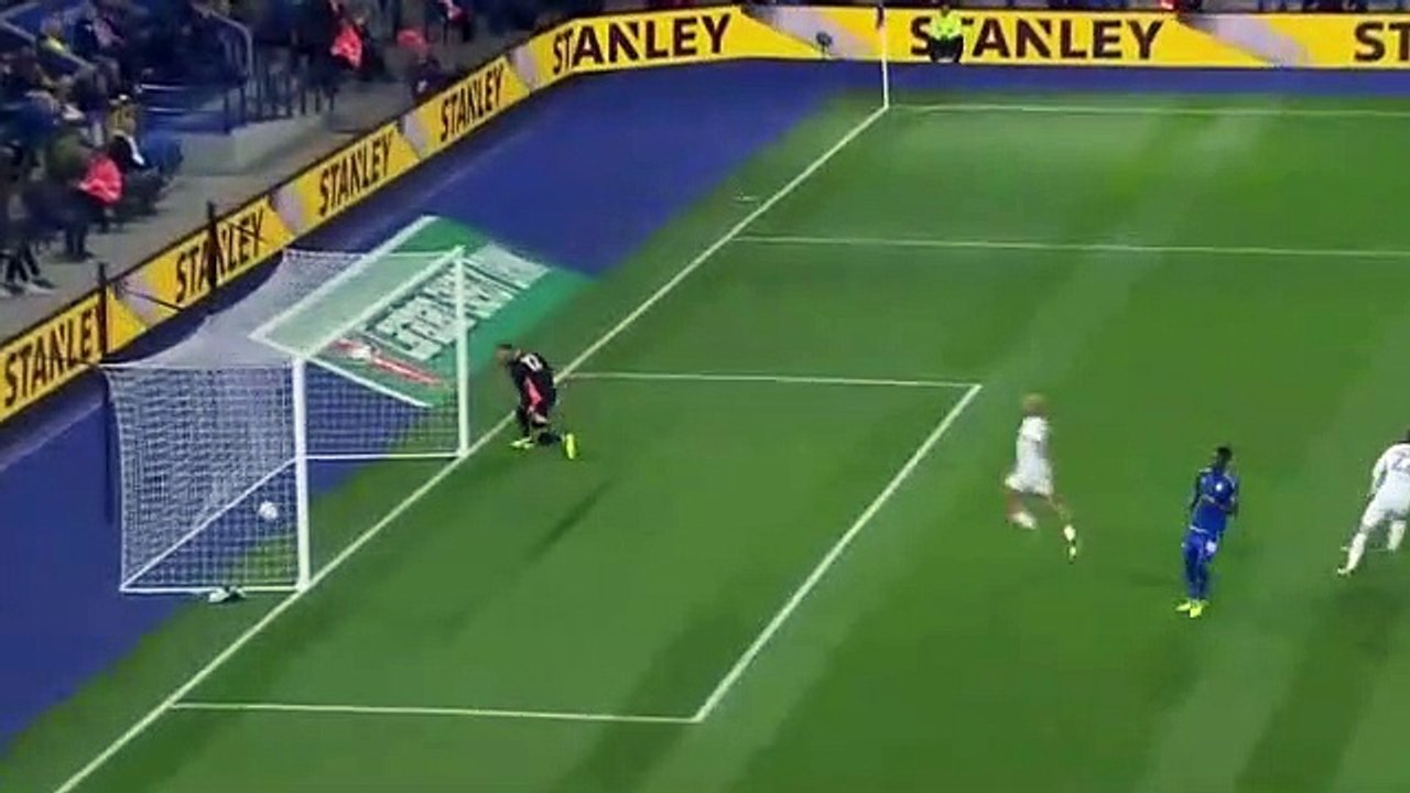 Pablo Hernandez Amazing Goal HD - Leicester City 0-1 Leeds United - 24.10.2017