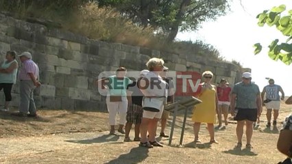 Report TV - Rritet numri i turistëve që vizitojnë Parkun e Apoloninë