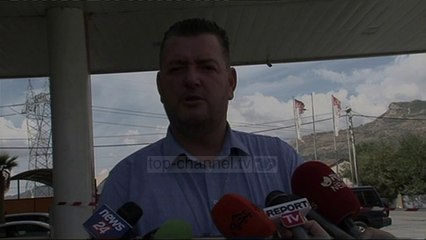 Elbasan, bllokohen 15 pika karburanti - Top Channel Albania - News - Lajme