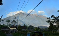 Kegempaan Turun, Status Gunung Agung Masih Awas Level 4