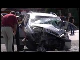 Ora News - Aksident në Lezhë-Laç, përplasen dy makina