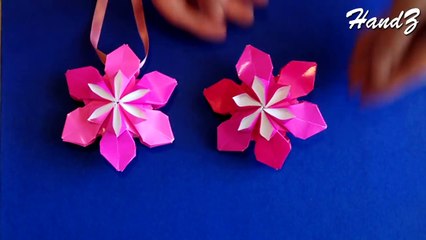 Origami flower ornament. Christmas ornaments. DIY house decor. Amazing DIY necklace.