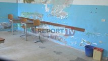 Report TV - Durrës, Shkolla “Isuf Ferra” në Shkozet me kushte skandaloze