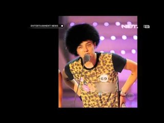 Penampilan Pesohor yang Menimbulkan Protes