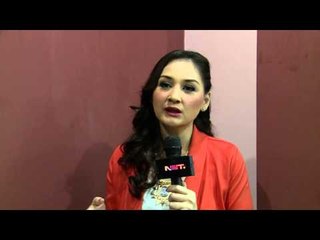 Monaratuliu berbagi pengalaman mengasuh anak di Web