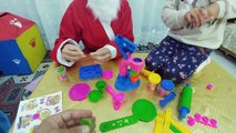 Noel baba elife sürpriz hediye getiriyor, eğlenceli çocuk videosu