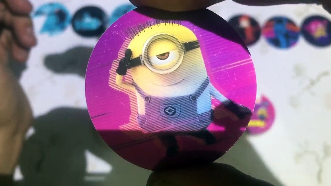 COLECCIÓN COMPLETA 80 TAZOS MI VILLANO FAVORITO 3